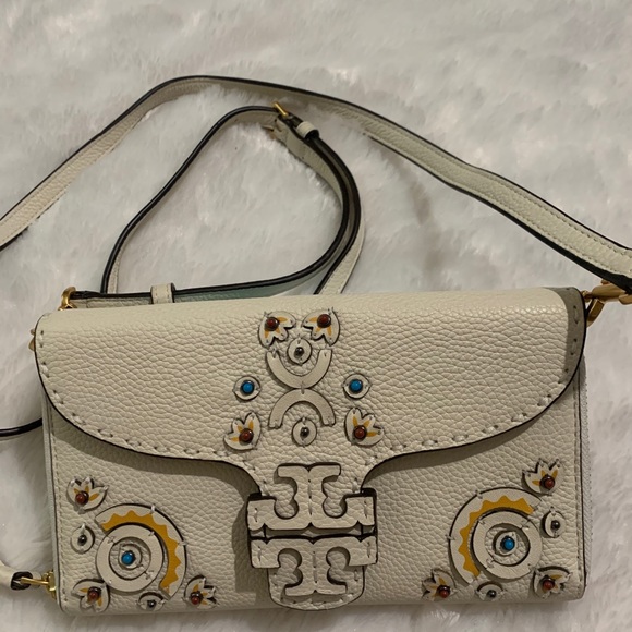 Tory Burch, McGraw Wallet Embellished crossbody - Picture 2 of 11
